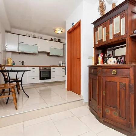 House Stipan Vinišće