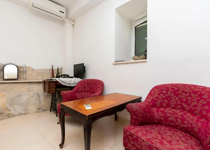 House Stipan بيت للعطل *